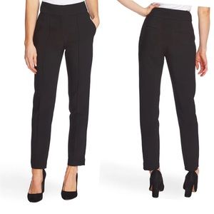Pintuck Stretch Crepe Skinny Pants
VINCE CAMUTO